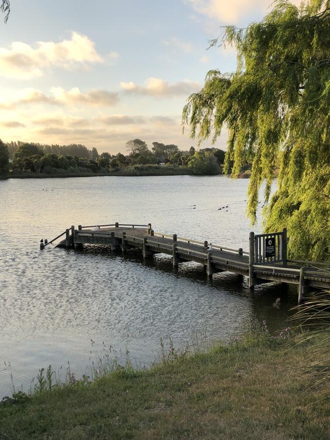 West Lake One Bedroom Accommodation Christchurch Bagian luar foto