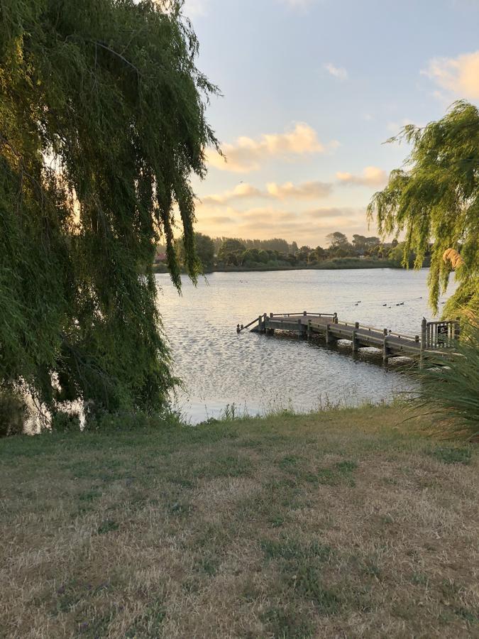 West Lake One Bedroom Accommodation Christchurch Bagian luar foto